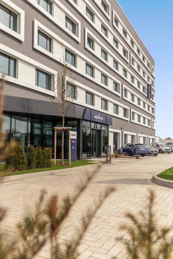 Hotel Novotel Airport 4*